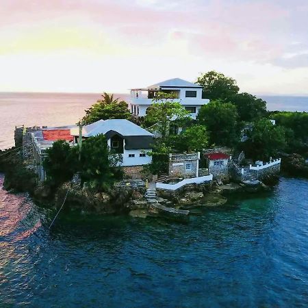 Batangas Utopia Island Resort מראה חיצוני תמונה